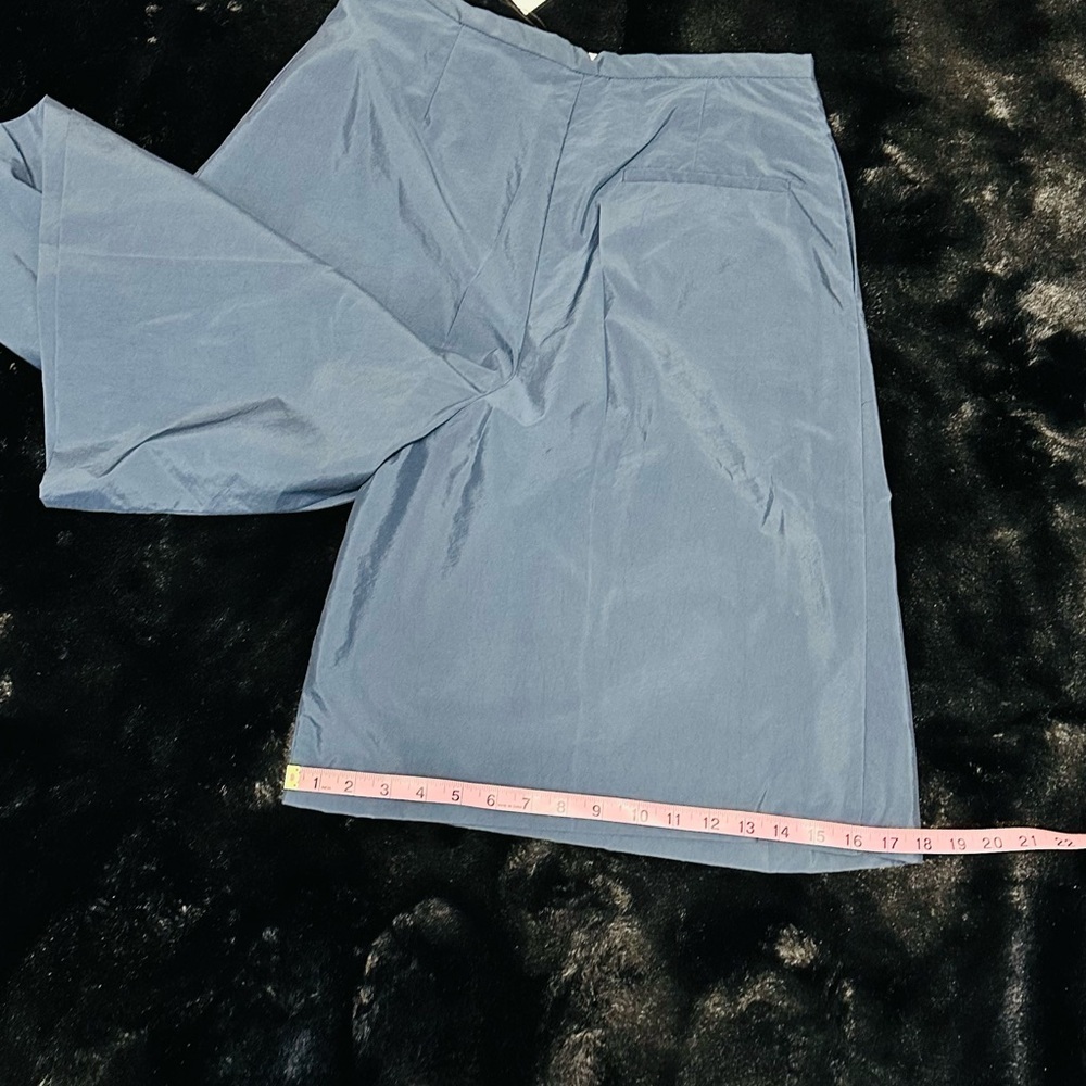 ZARA Ballon Navy Pleated Bermuda Shorts - Picture 10 of 11